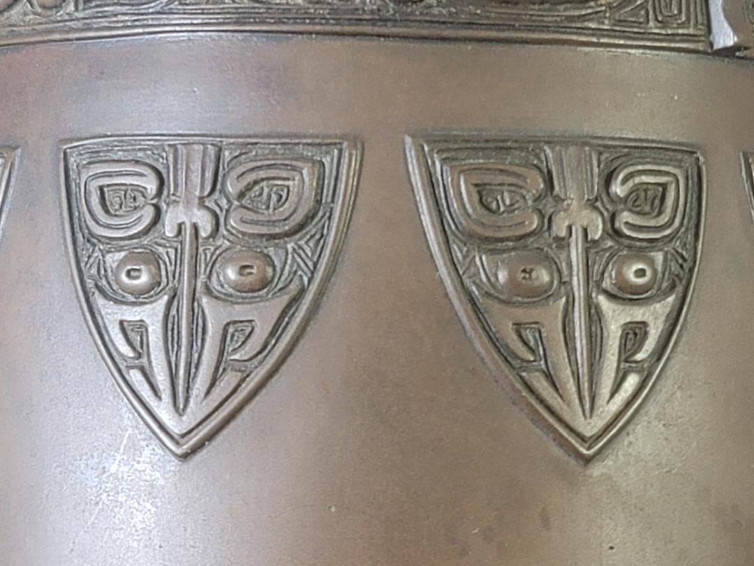 DT710 青銅晩鐘 饕餮紋 吊鐘 蔵六造 共箱