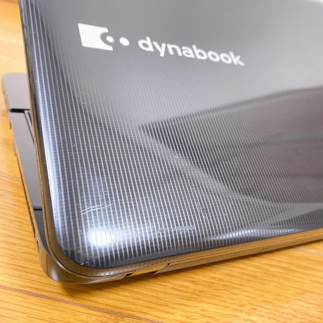 オフィス2021✨高性能4コアi7 快適SSD メモリ8 東芝ノートパソコン黒