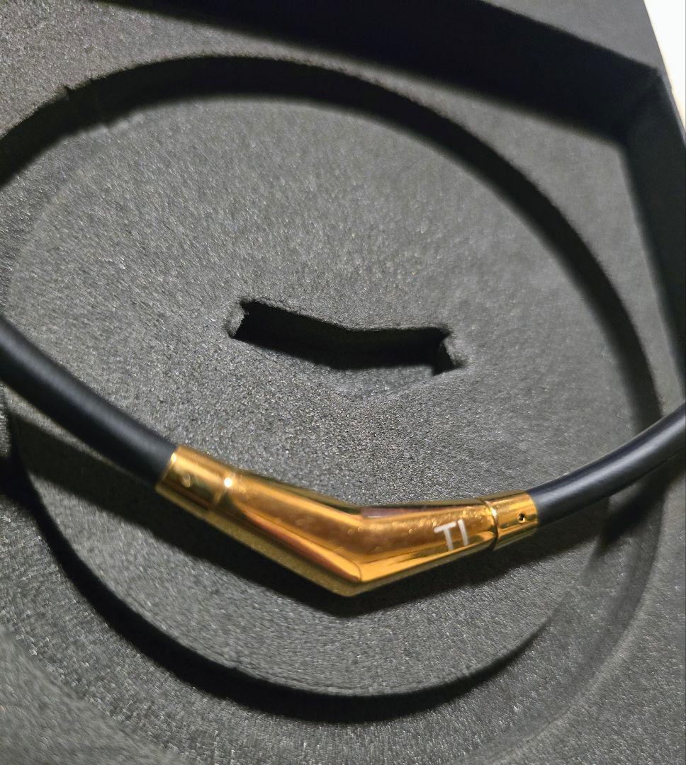 り*ご様 バンデル チタンネックレス ゴールド ネックレス 53cm