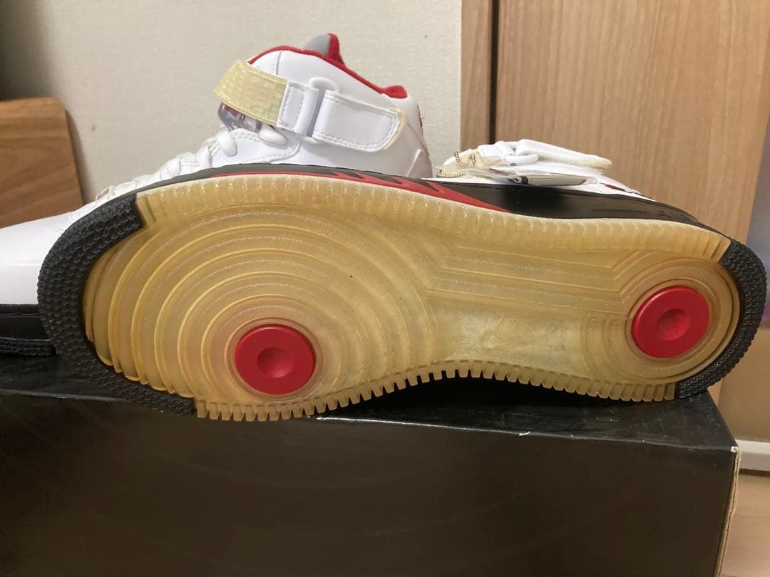 流川着用カラー Nike Air Jordan 5 & air force1