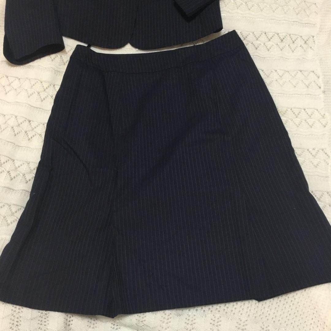 未使用　新入学スーツ　３点セット　紺ストライプ　１３号　nline