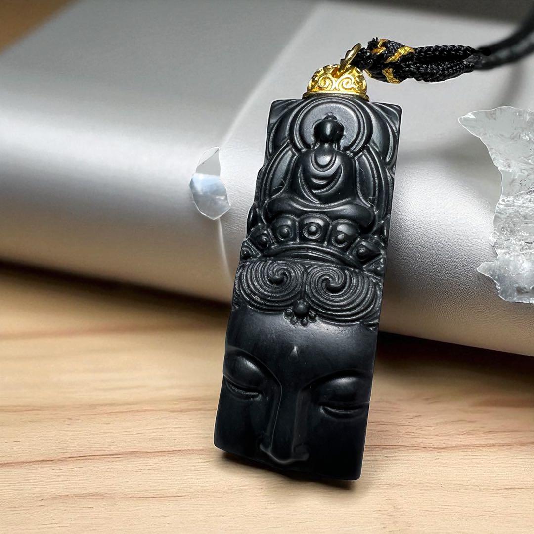 和田玉観音様彫り紐ネックレス❣️ 至高の慈悲　願望成就・開運・健康長寿