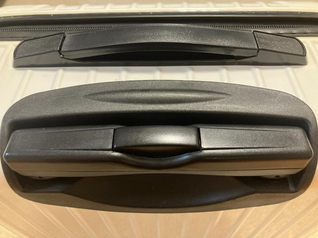 Rimowa　キャリーケース　白　ハワイ限定品