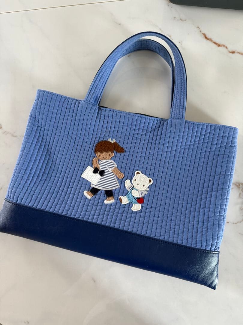 ファミリア✖️ピオヌンナル　コラボバッグ