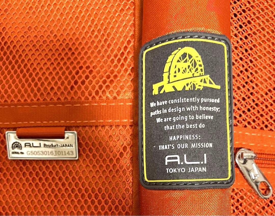 美品 TSAダブルロックA.L.I アジア・ラゲージDeparture 90L