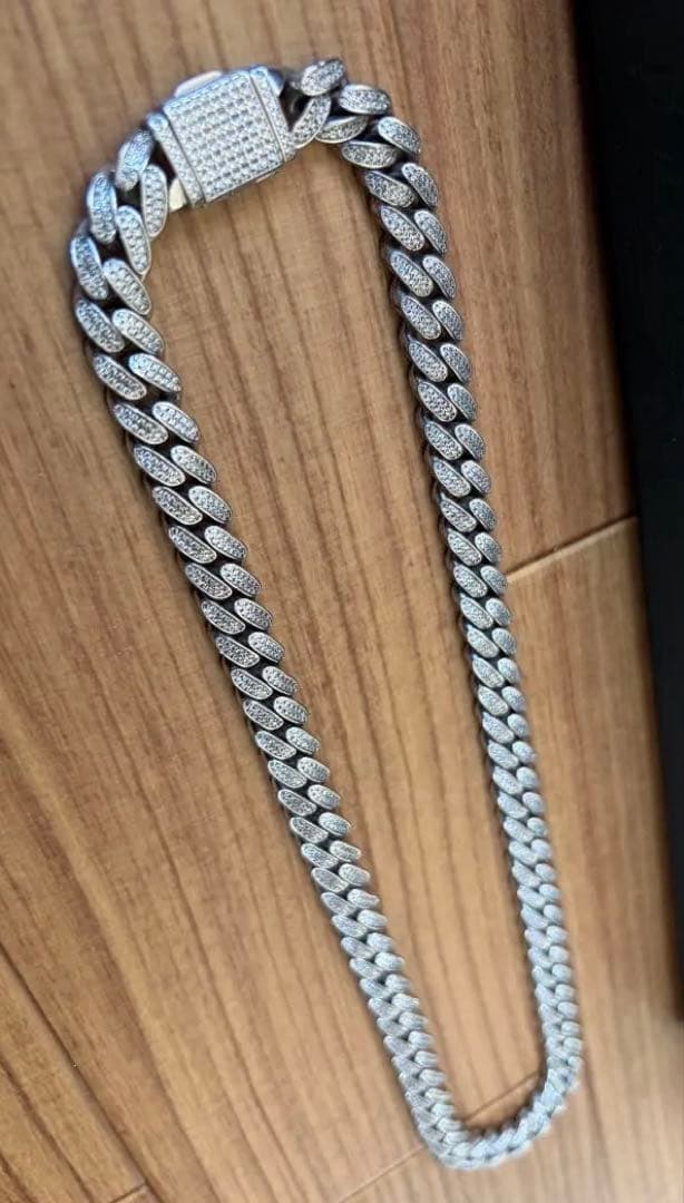 値下げ交渉不可 AVALANCHE ジルコニアマイアミネックレス