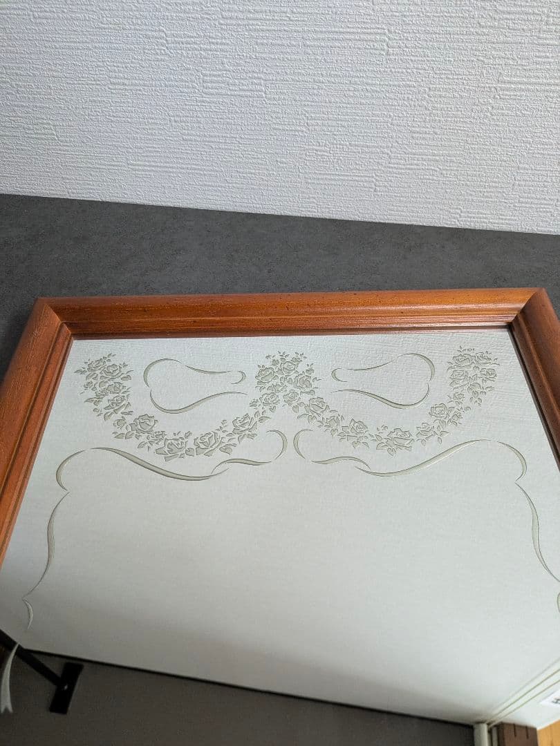 リンホーリン　LYNN HOLLYN　ミラー　壁掛け　鏡