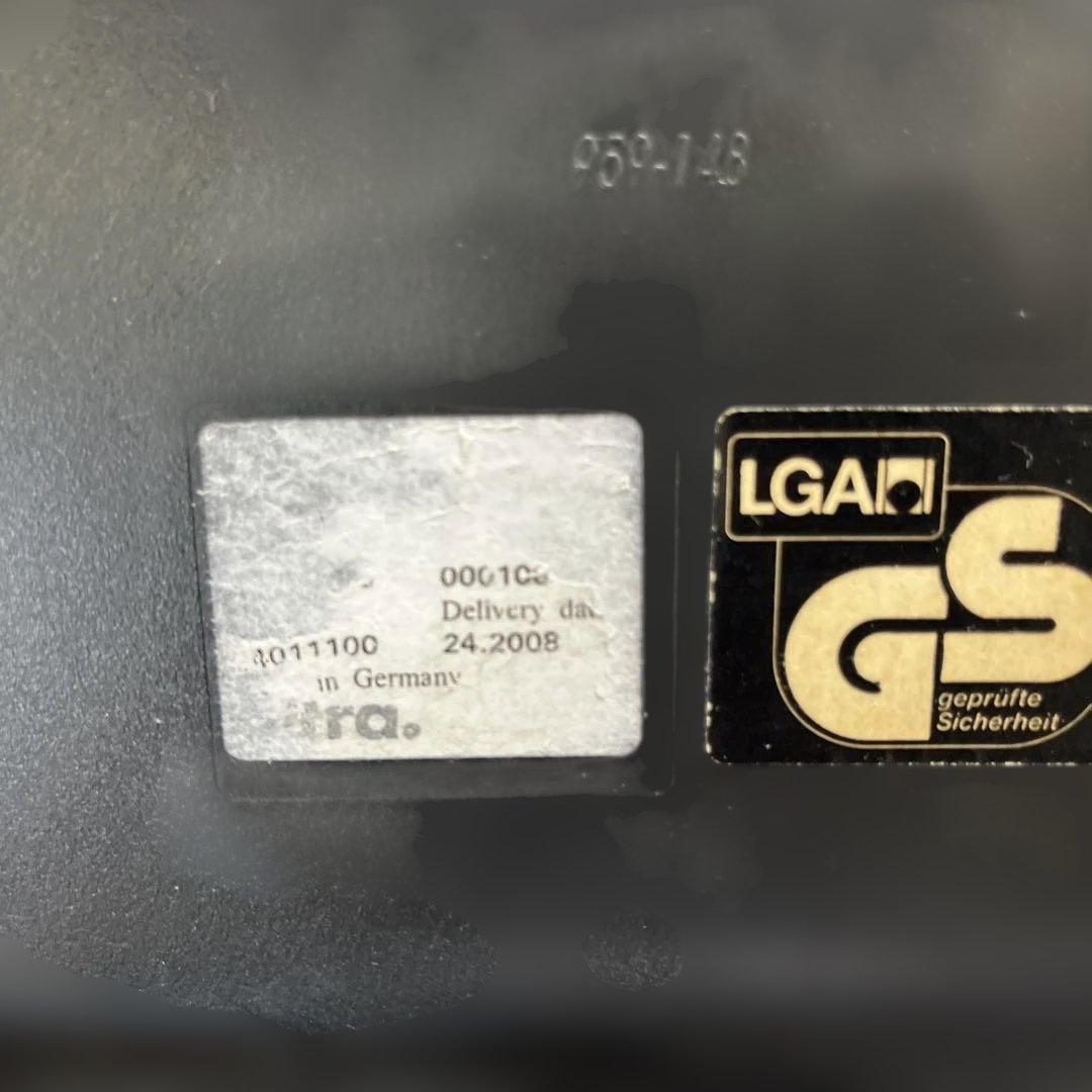 【イームズ】◇ ロッカーベース◆シェルアームチェア◇ヴィトラ社◆