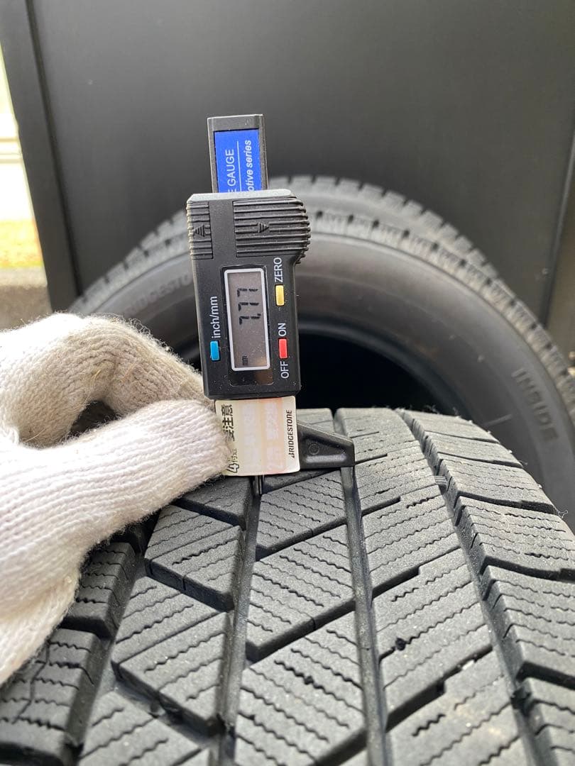 175/65R14 スタッドレス 4本 ブリザック VRX3 2023年