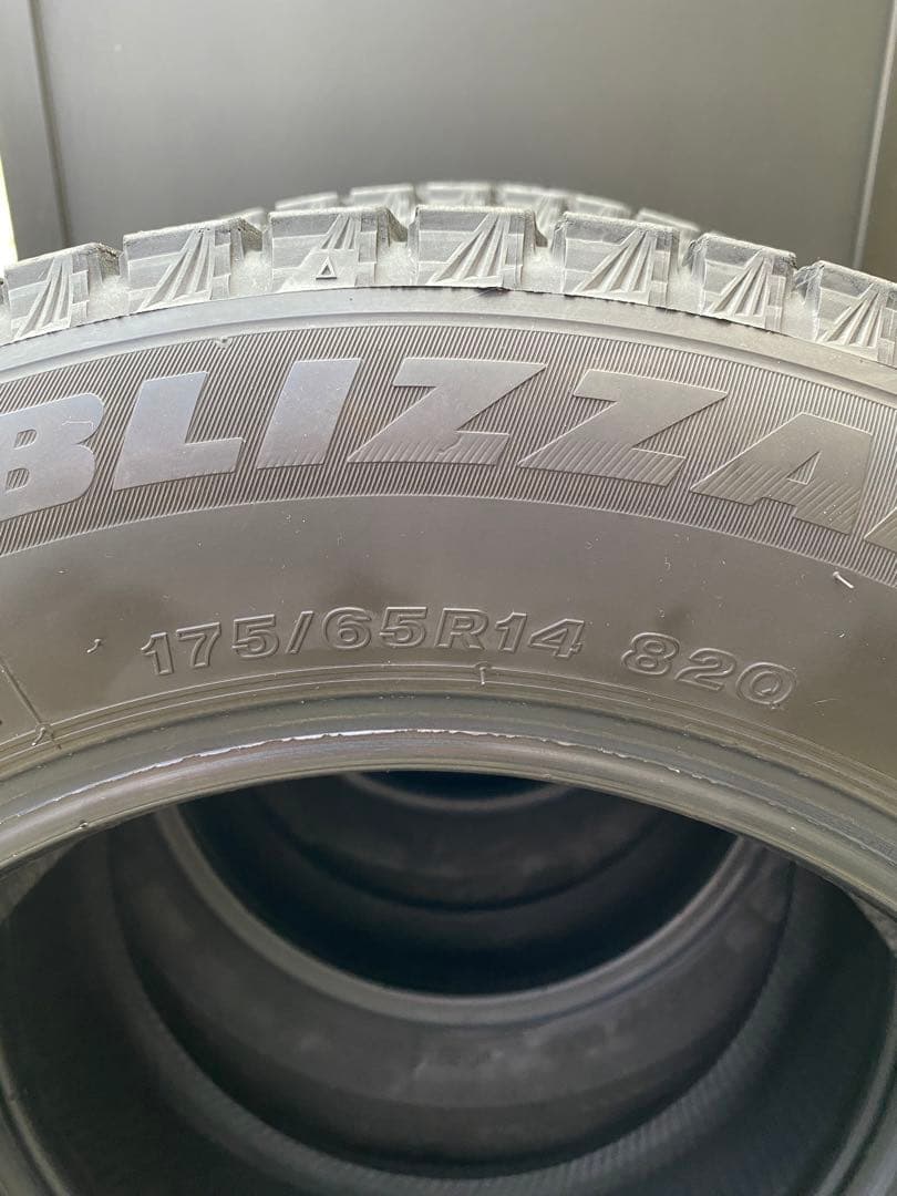 175/65R14 スタッドレス 4本 ブリザック VRX3 2023年