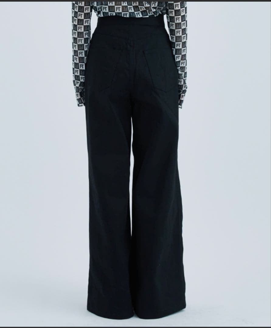 【最終価格】JOHN LAWRENCE SULLIVANデニムパンツ