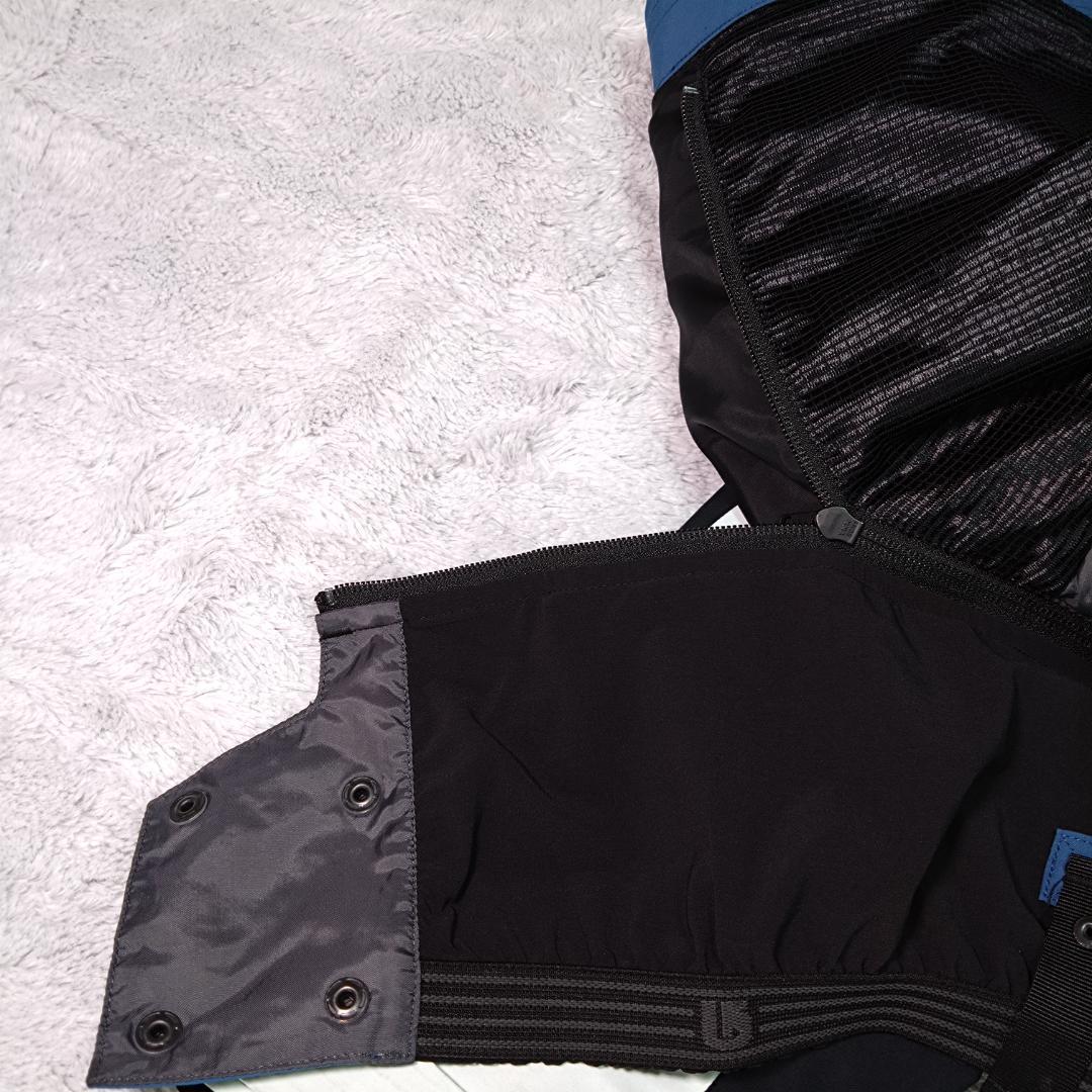 BURTON　ak　スノーウェア　ゴアテックス　スノーボード　スキー　M　青白黒
