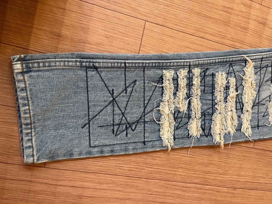 新品タグ付き ヒステリックグラマー　ダメージジーンズ　Mサイズ