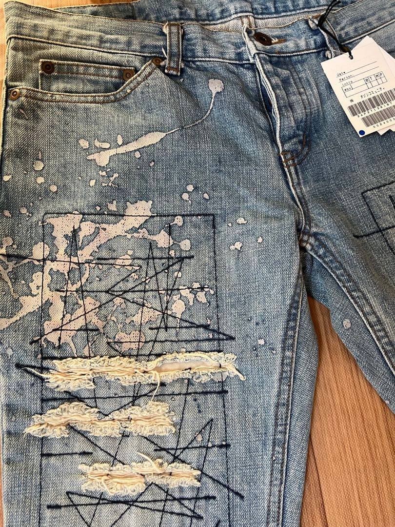 新品タグ付き ヒステリックグラマー　ダメージジーンズ　Mサイズ