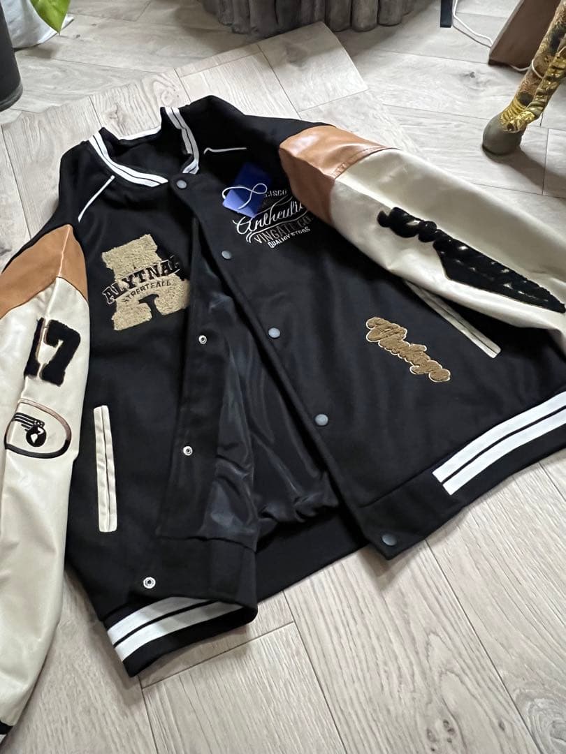 ★お洒落！定価6.1万円イタリア製Emmuwela スカジャン風ジャケット