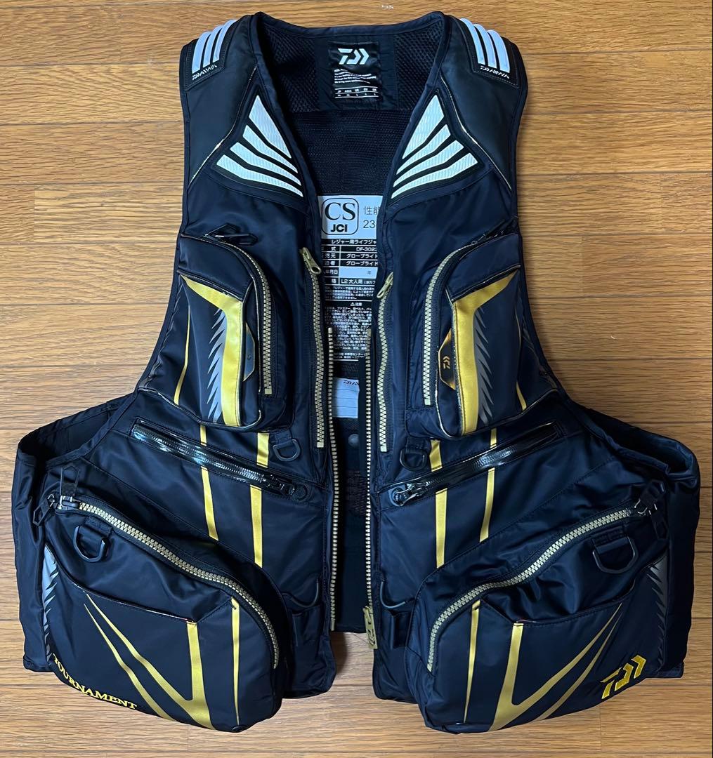 fishing mania。Daiwa トーナメント ライフジャケット