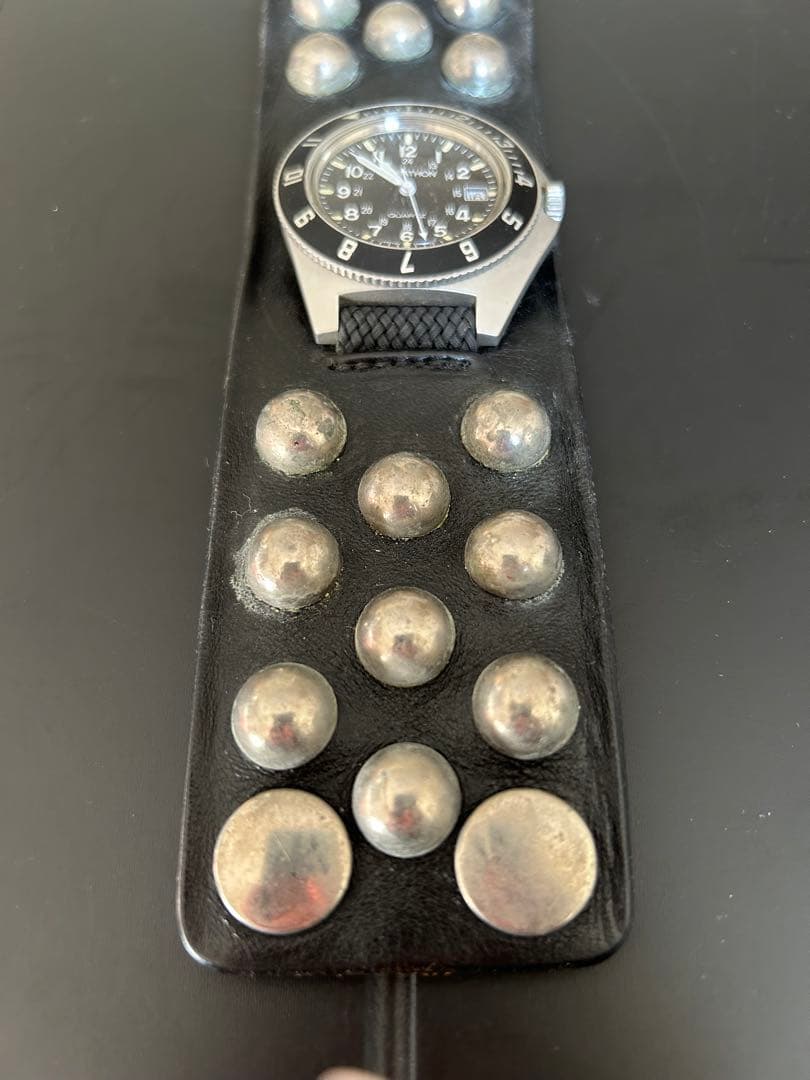 undercover MARATHON スタッズレザーバングル時計　※ジャンク