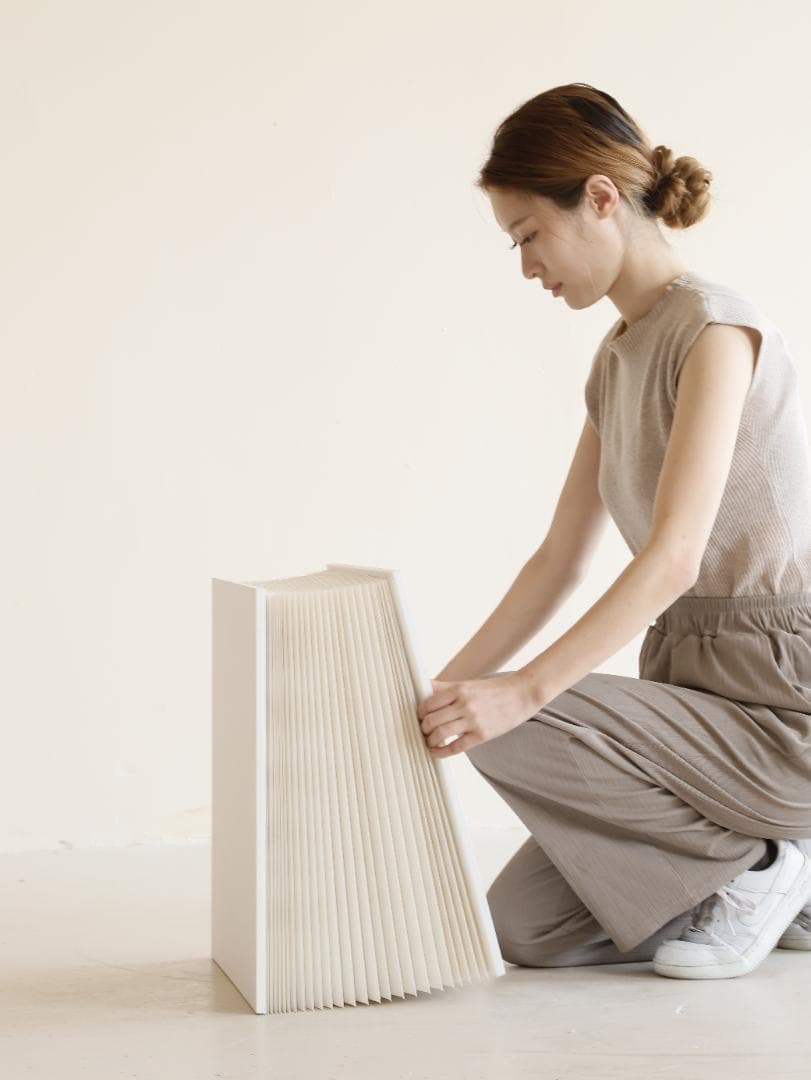 ディスプレイスタンド高さ78㎝長さ30㎝展示台 陳列台 組立不要 展示会イベント