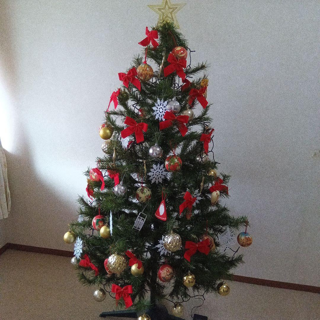 クリスマスツリー　オーナメント多数　電飾付き　約160㌢