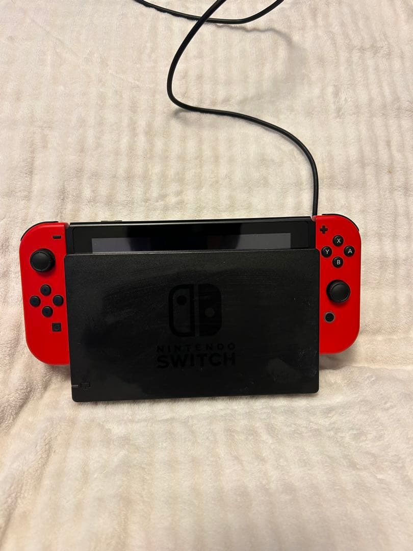 Nintendo Switch 本体 赤