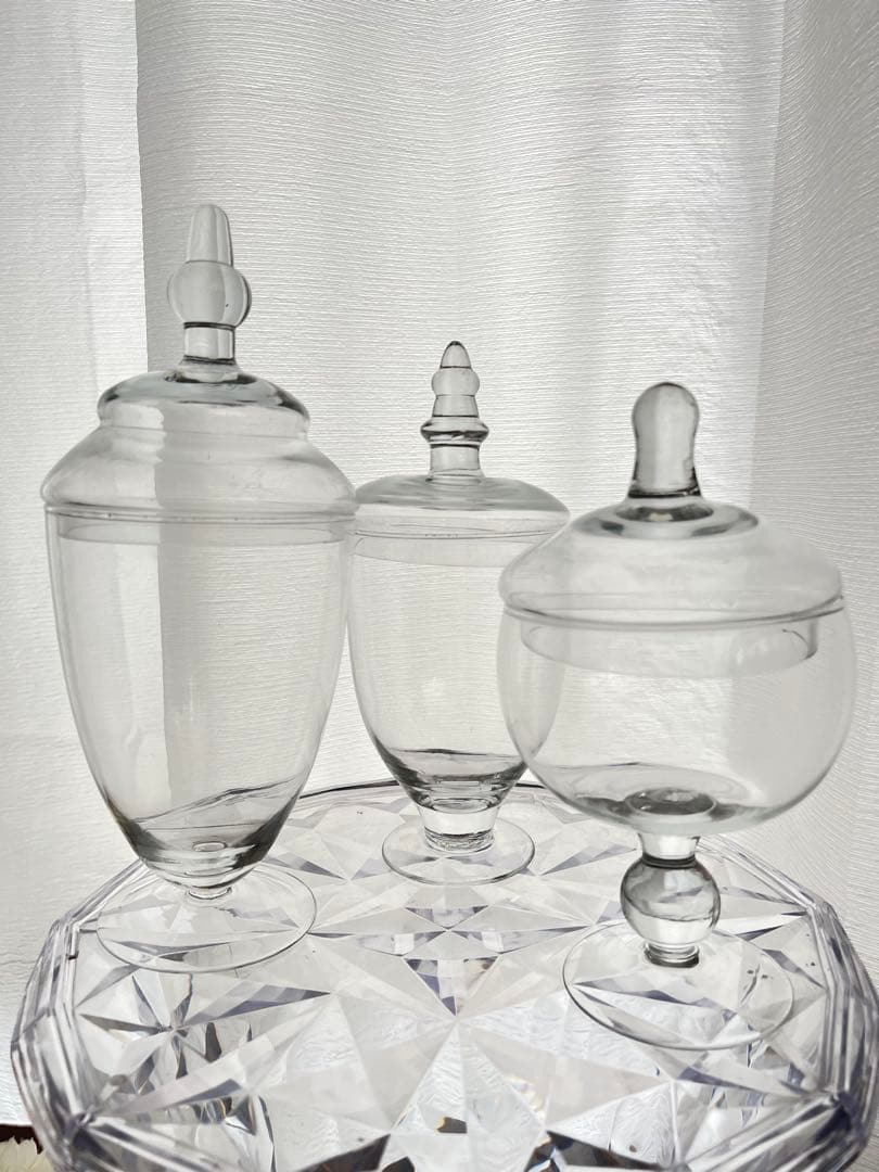 キャニスター　ガラス　ジャー　お菓子入れ　ボンボニエール　キャンディーポット