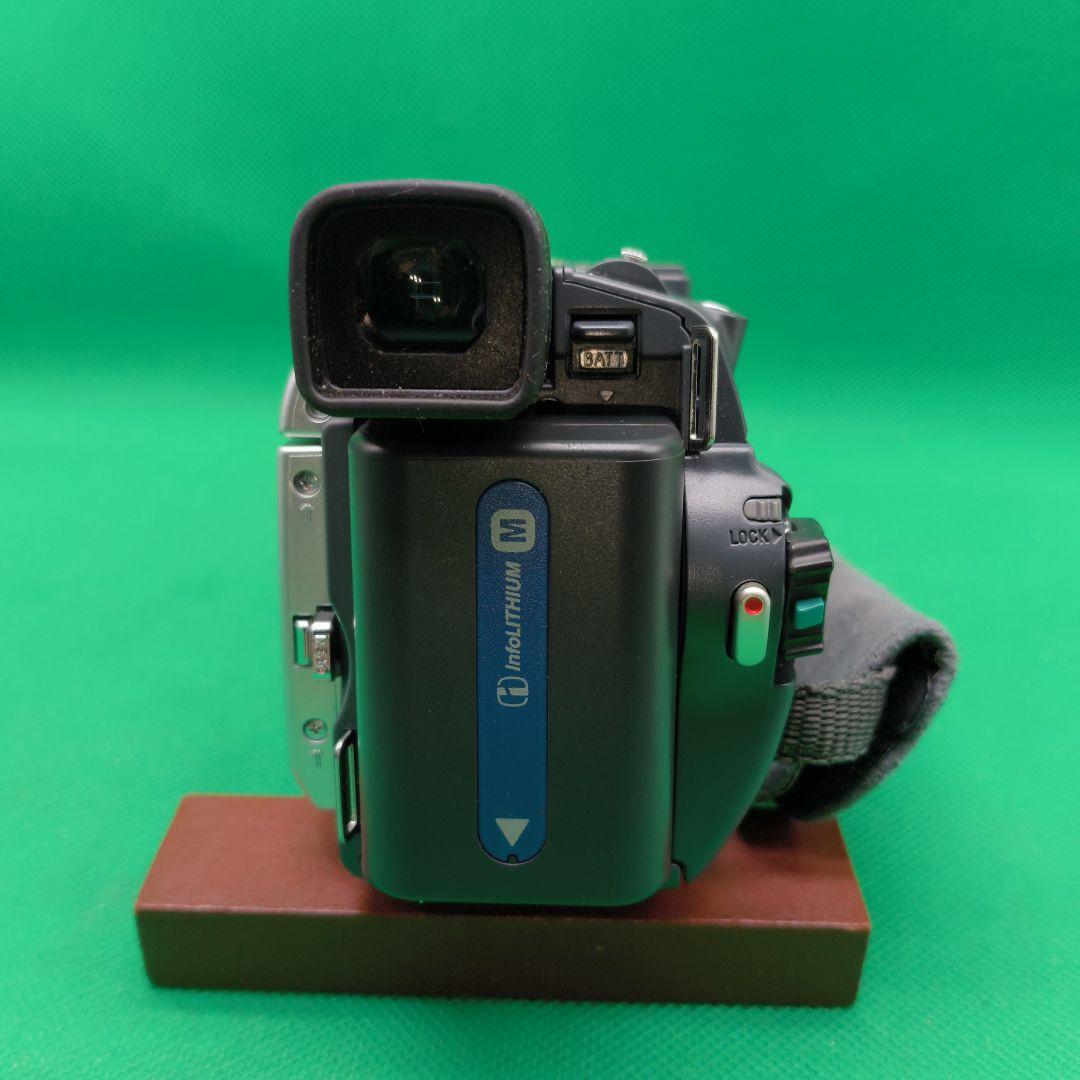 【ナイトショット付き】Sony Handycam DCR-TRV70 ミニDV