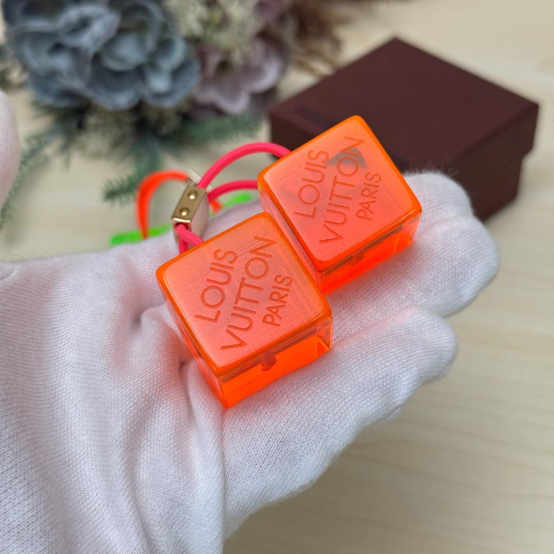 ルイヴィトン キューブ ヘアゴム 2個セット グリーン オレンジ 箱付き