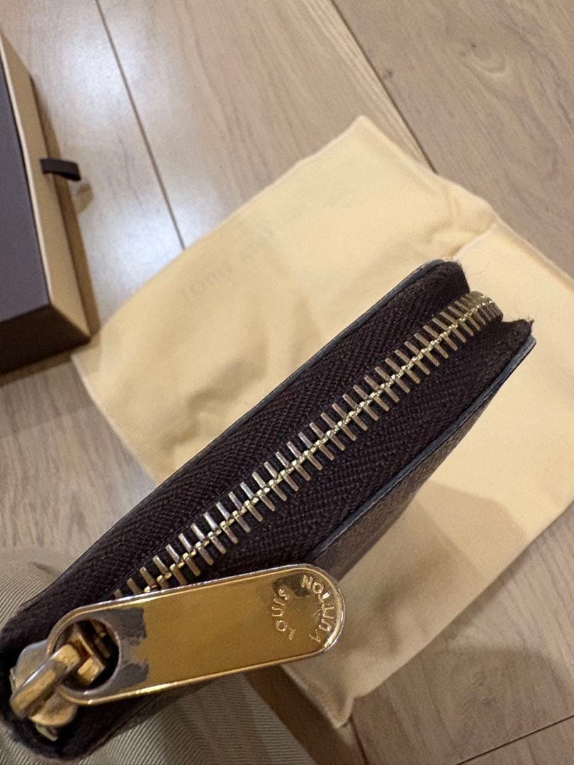 ルイ・ヴィトン　ダミエ財布