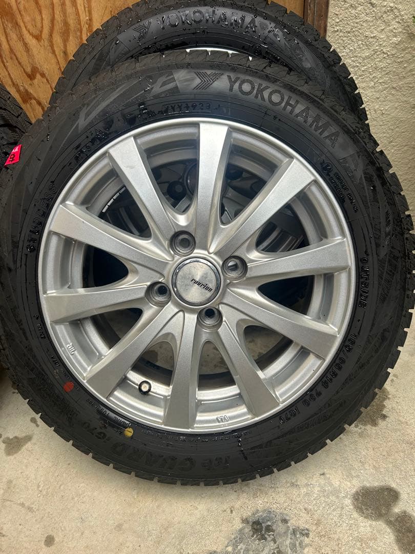 パッソ165/65R14 ヨコハマスタッドレス、アルミ、ナットセット　バリ溝