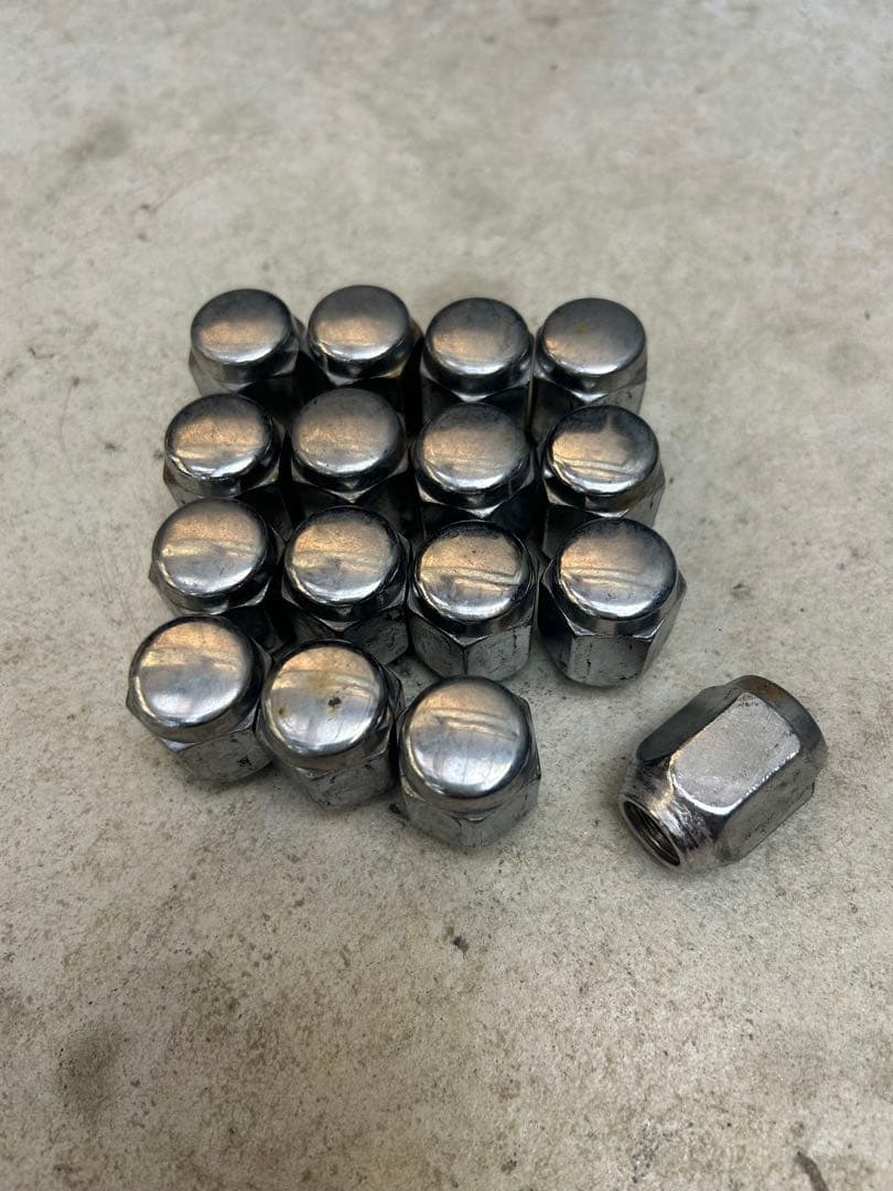 パッソ165/65R14 ヨコハマスタッドレス、アルミ、ナットセット　バリ溝