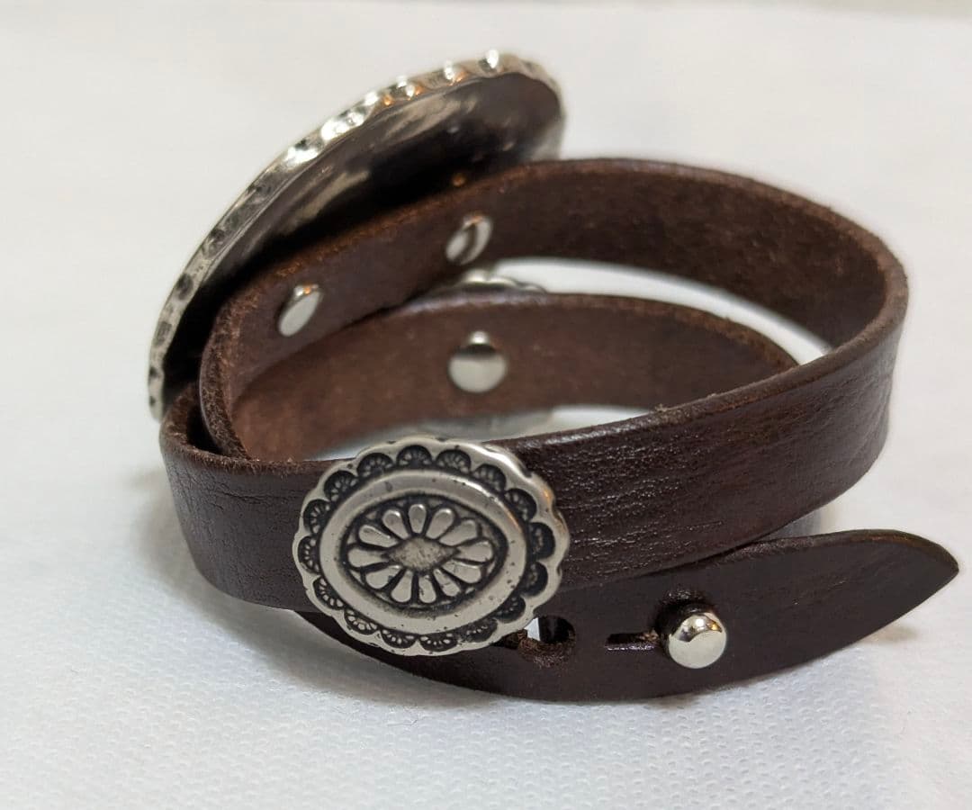 PUNTOVITA プントヴィータ コンチョブレスレット