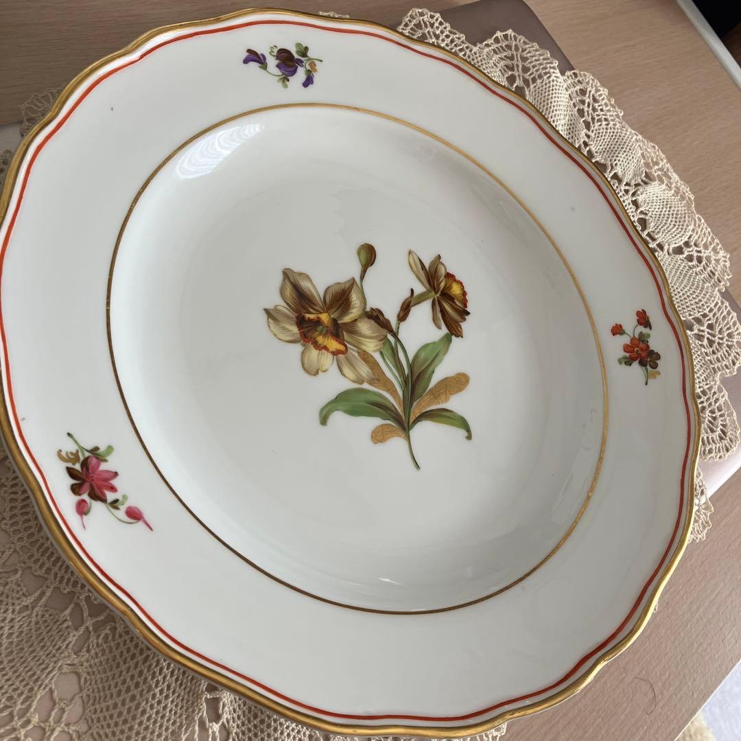 アンティークマイセン　金の葉を持つ水仙の花　プレート