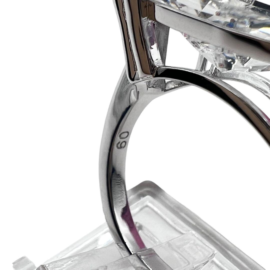 超美品✨スワロフスキー　クリスタル　ラージストーン　リング　指輪