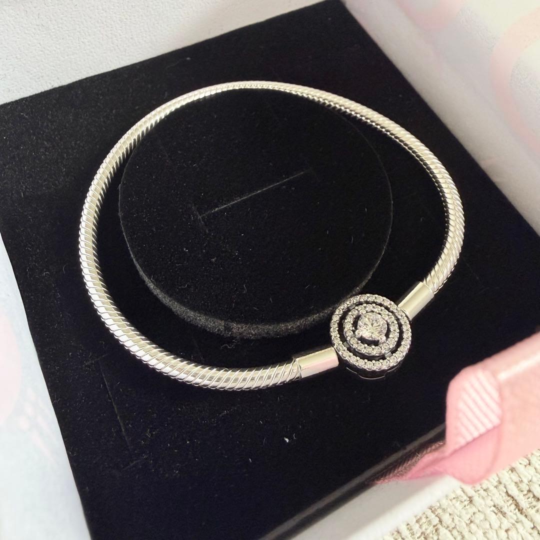 【正規品】PANDORA チャームブレスレット(18cm)