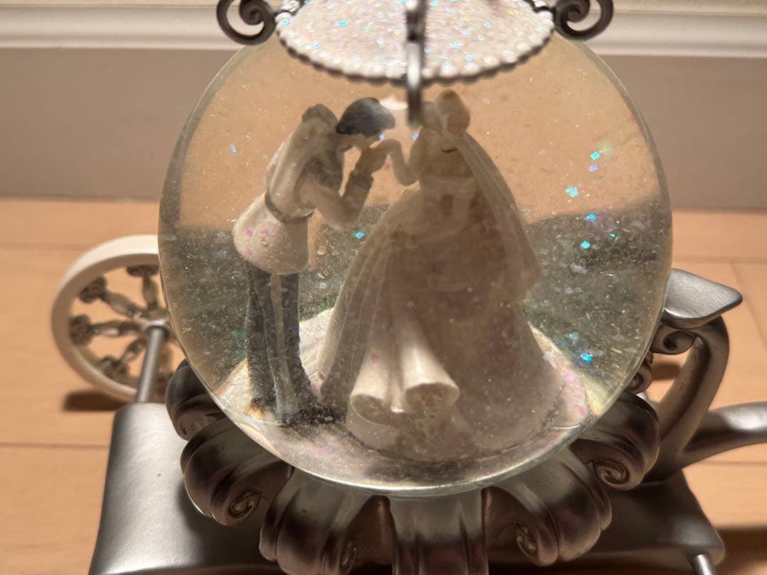 【破損有り】シンデレラ　スノードーム　スノーグローブ　ウォーターグローブ