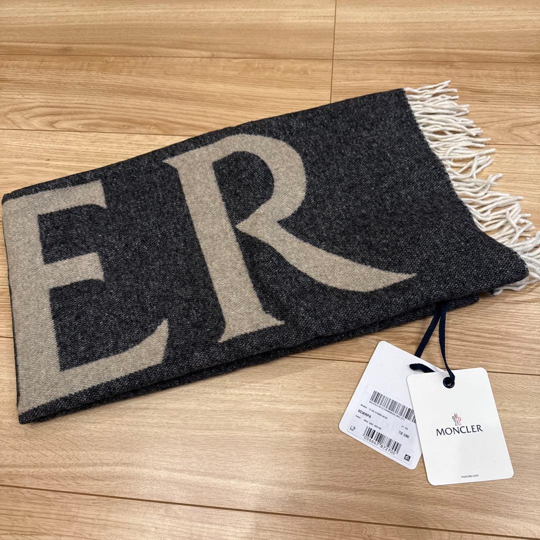 新品未使用タグ付☆MONCLER モンクレール　大判マフラー　ブランケット