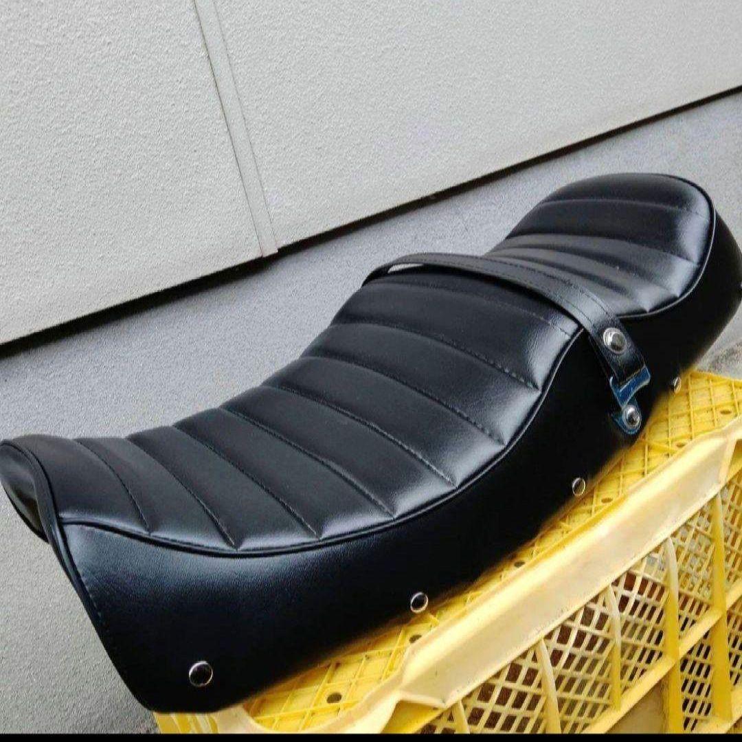 ホンダ　CB400sfタックロールシート　ブラックレザー　nc39.42