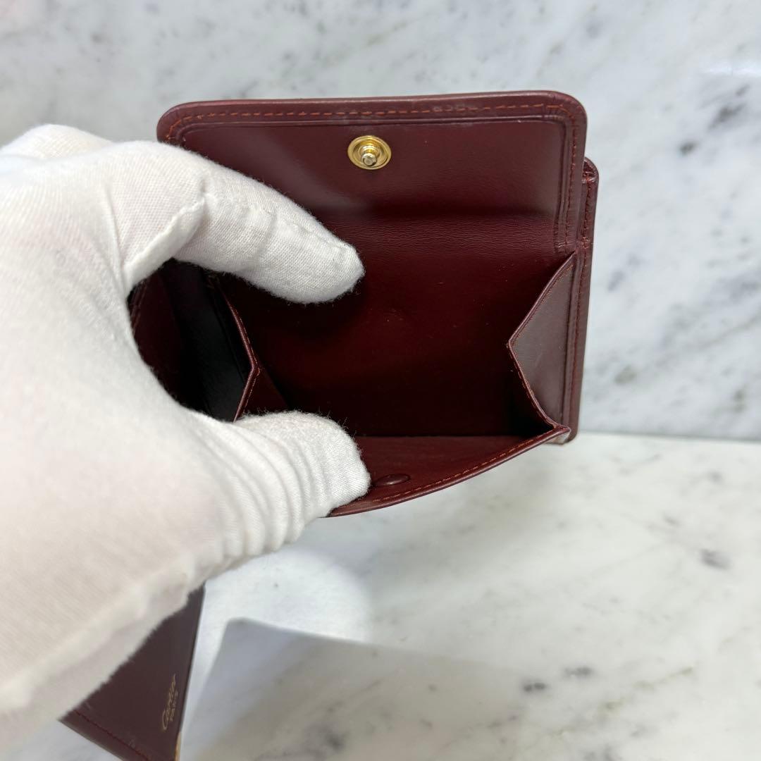 Cartier カルティエ 二つ折り財布 本革 レザー マストライン コンパクト