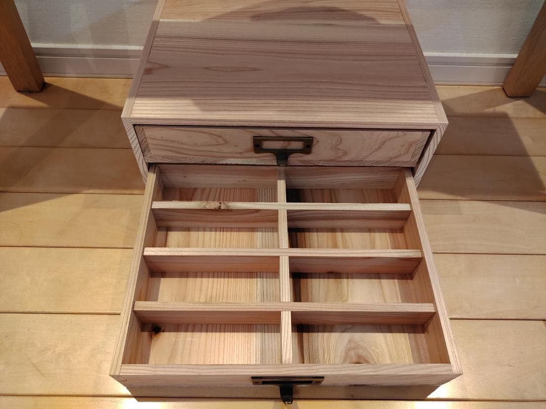 送料無料★サイズ変更可能木製ネームプレート2段16本メガネ収納引き出しオーダー可