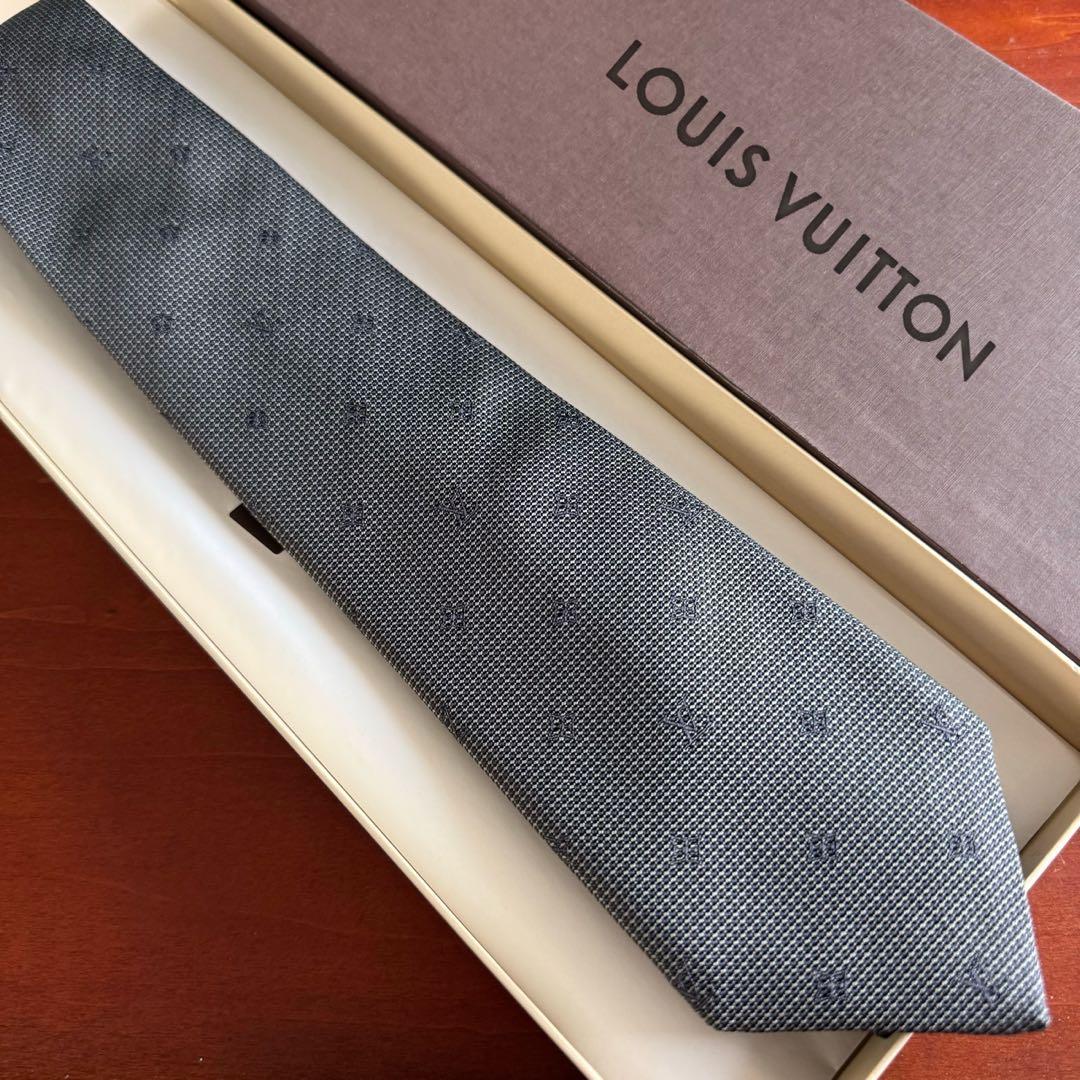 最高級 ルイヴィトン イタリア製 モノグラム ネクタイ ソリッドタイ グレー