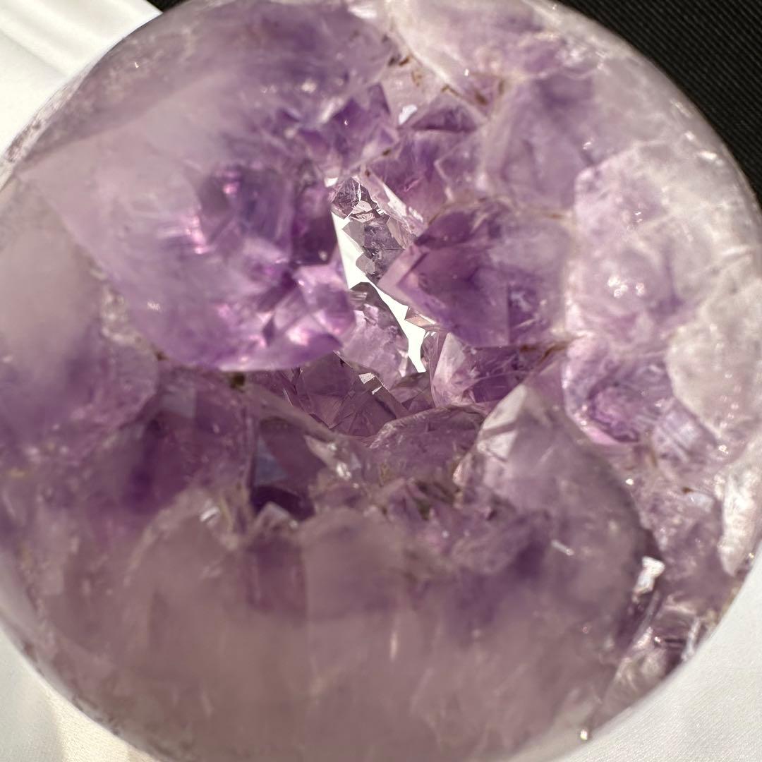 天然石アメジストの笑い口　置物　スフィアD.77