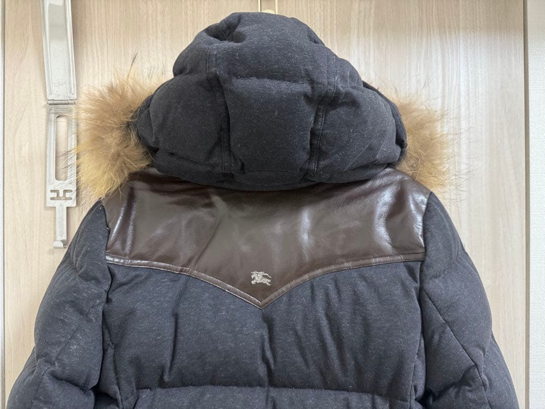 バーバリーブルーレーベル　ダウンジャケット　ダークグレー　36 S