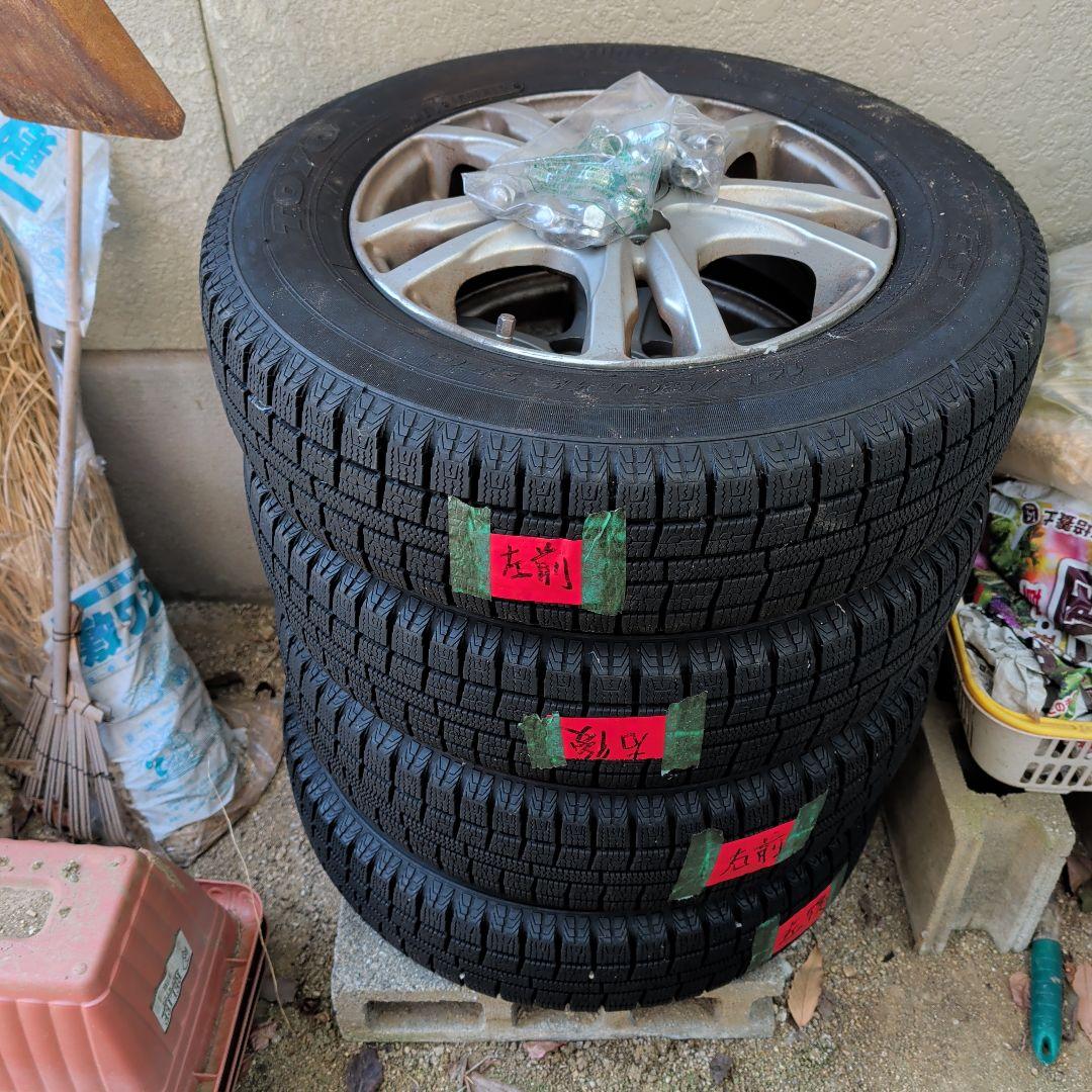 TOYO スタッドレスタイヤ 145/80R13 ホイール付き