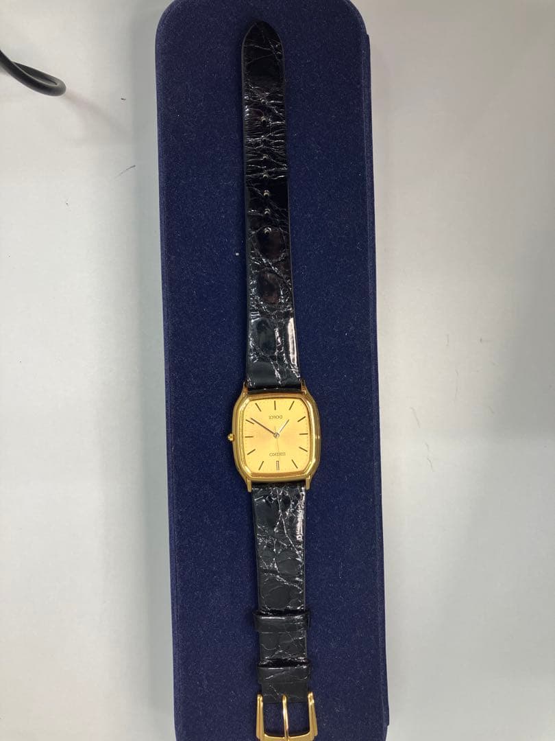 SEIKO DOLCE 腕時計5E61-5A10 クオーツ ゴールド【A876】