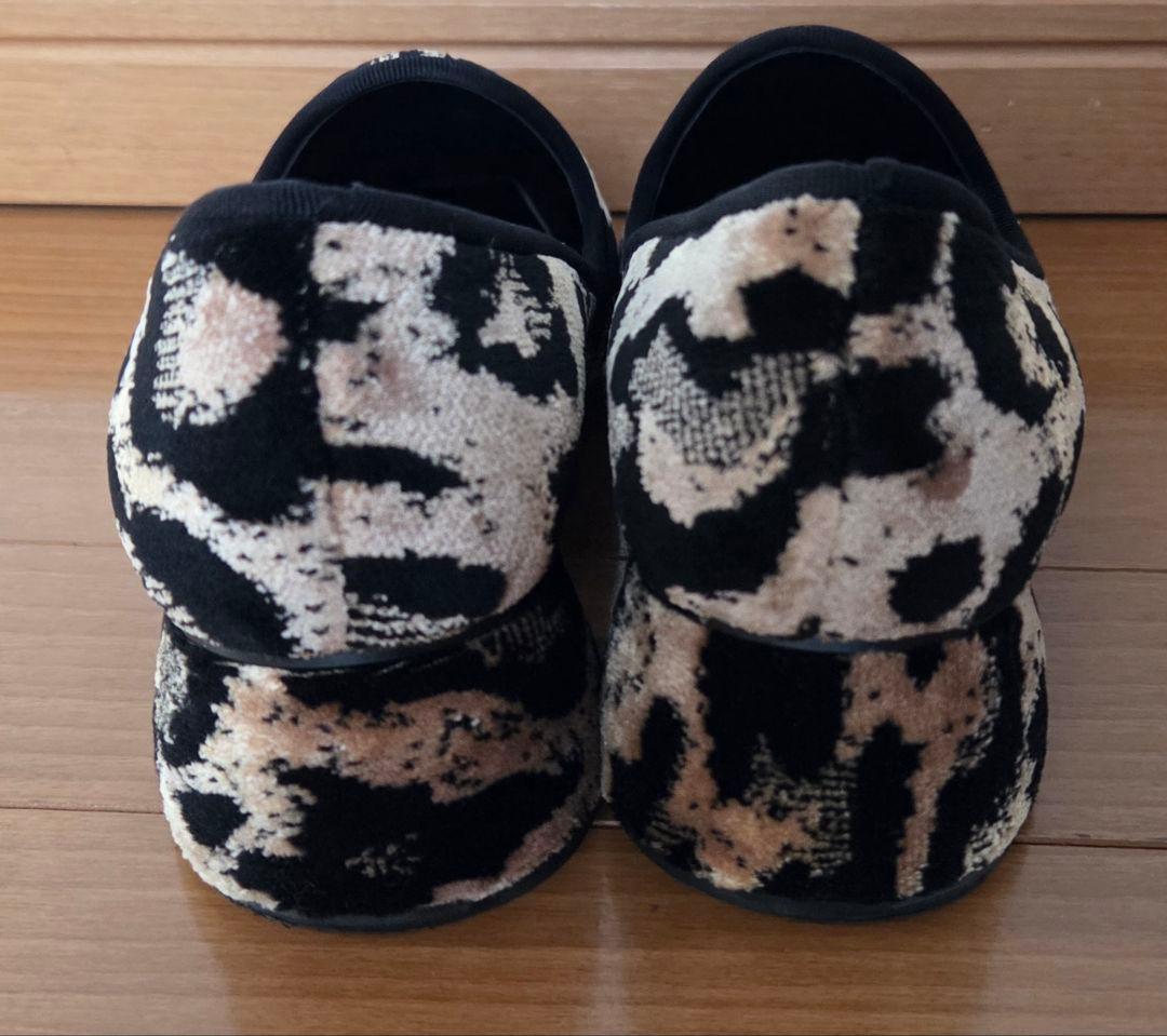 PIPPICHIC　25cm　サイズ38 レオパード スリッポン パンプス