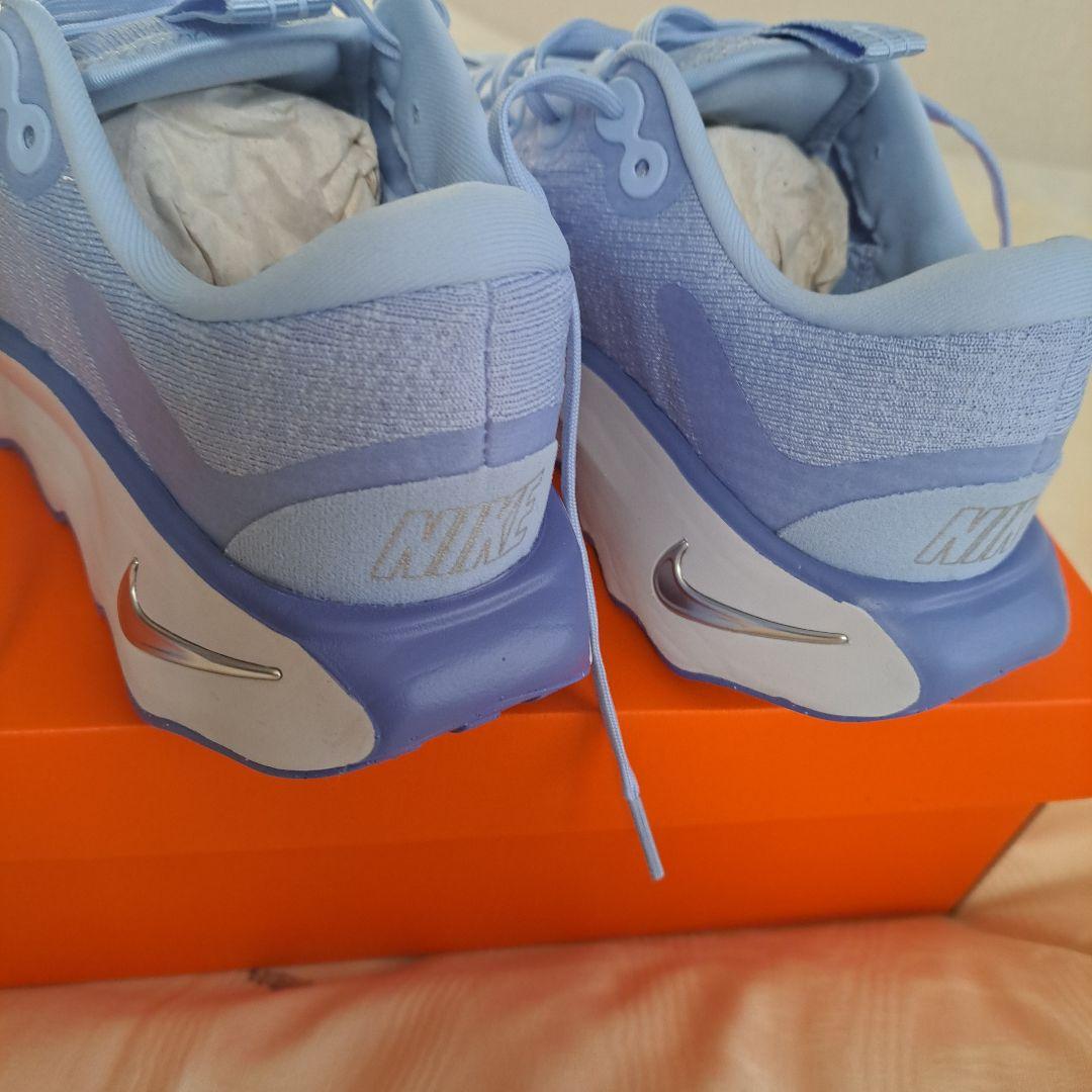 Nike ウオーキングシューズ　モティバ