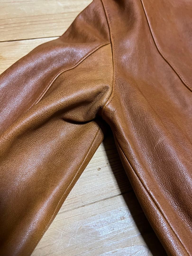 モモコ。HELMUT LANG A-2ジャケット