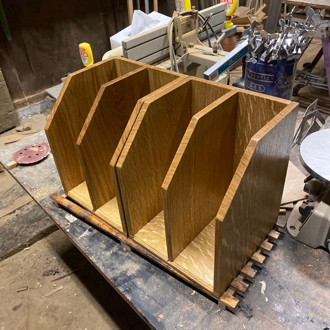 木製ブックスタンドとティッシュボックス ホワイトオーク無垢　オーダー品2点