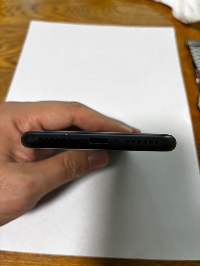 スマートフォン本体 iPhone SE3