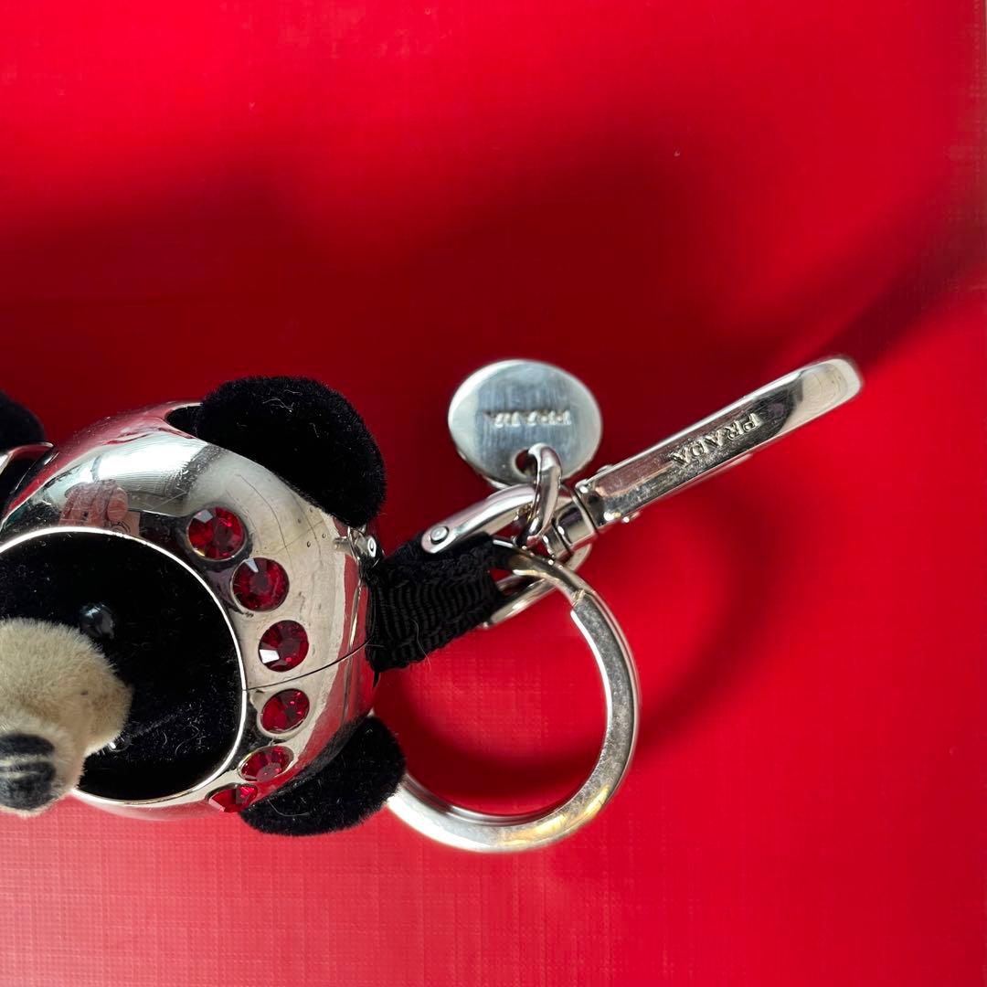 プラダ　チャーム　キーホルダー　くま　ベア　メタリック　ロボット